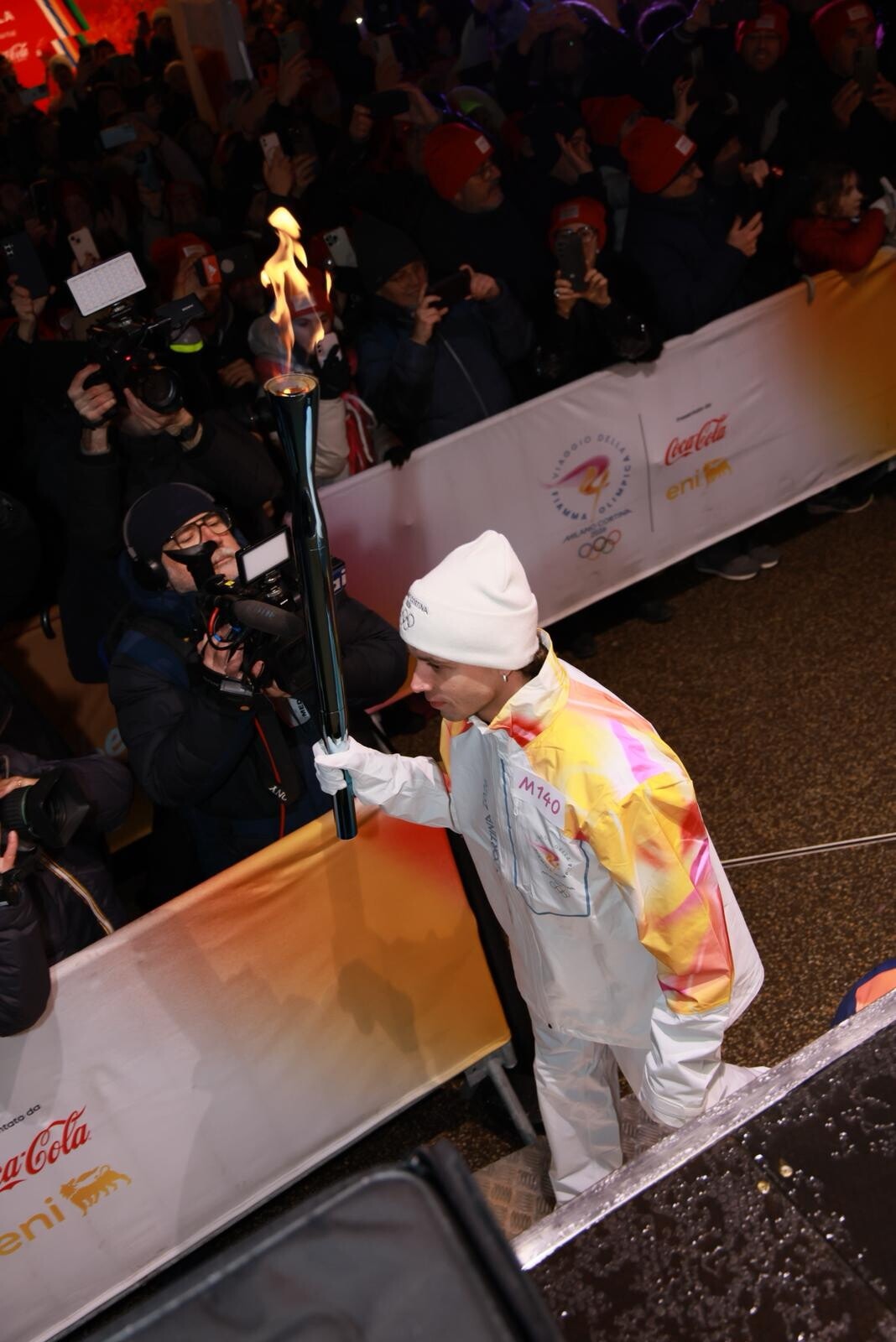 Marco Bezzecchi tedoforo per Milano-Cortina 2026: tutte le foto