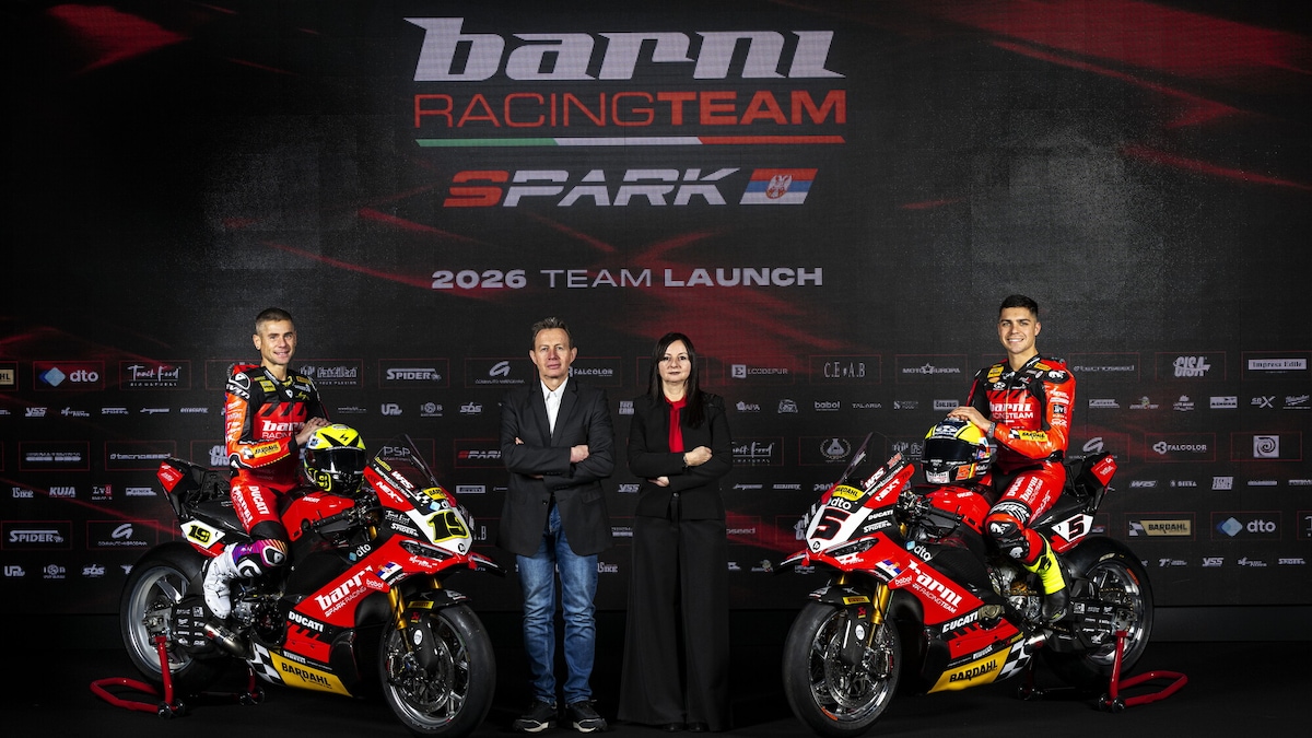 Superbike, Barni Spark Racing Team svela la nuova livrea: tutte le foto