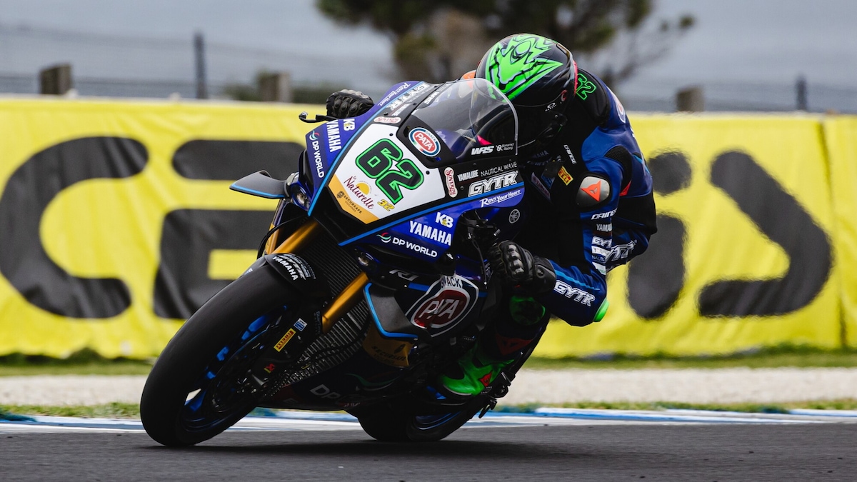 SBK, Manzi avverte: “Un conto è adattarsi alla moto, un altro è andarci forte”