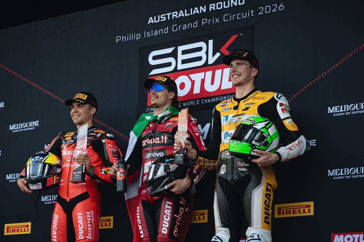 SBK, tutte le più belle foto del podio tricolore di Phillip Island 