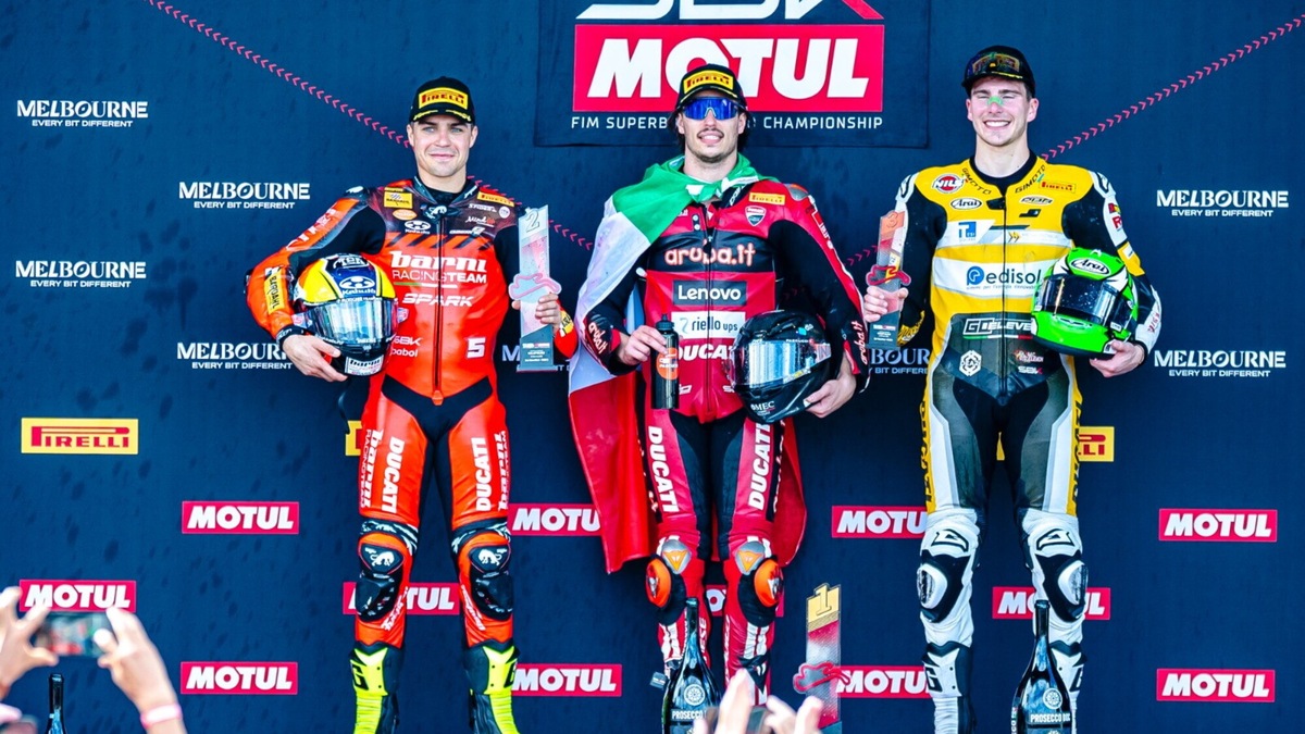 SBK, tutte le più belle foto del podio tricolore di Phillip Island