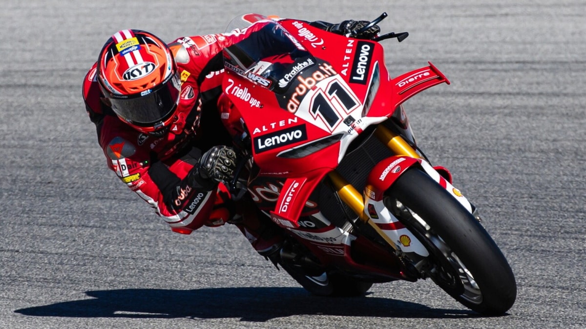 SBK Portimao, Super Bulega: Nicolò domina anche la Superpole Race