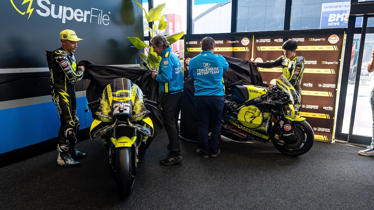 MotoGP, ecco la nuova livrea Trackhouse firmata Superfile