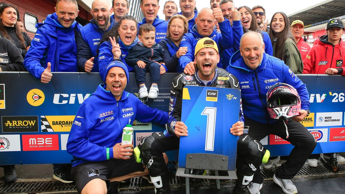 CIV SBK, Delbianco re del bagnato: sua Gara 2 al Mugello, Pirro quarto