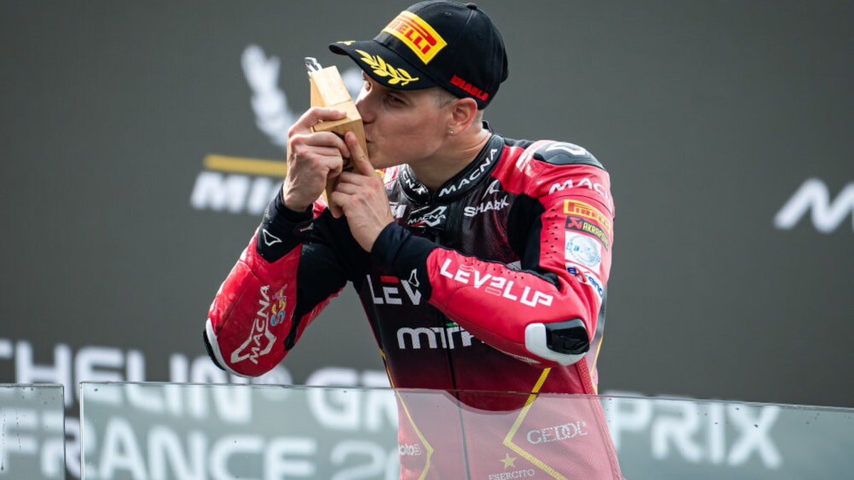 Moto3, Bertelle sul podio di Le Mans: “All’inizio dell’ultimo giro ho iniziato a piangere”