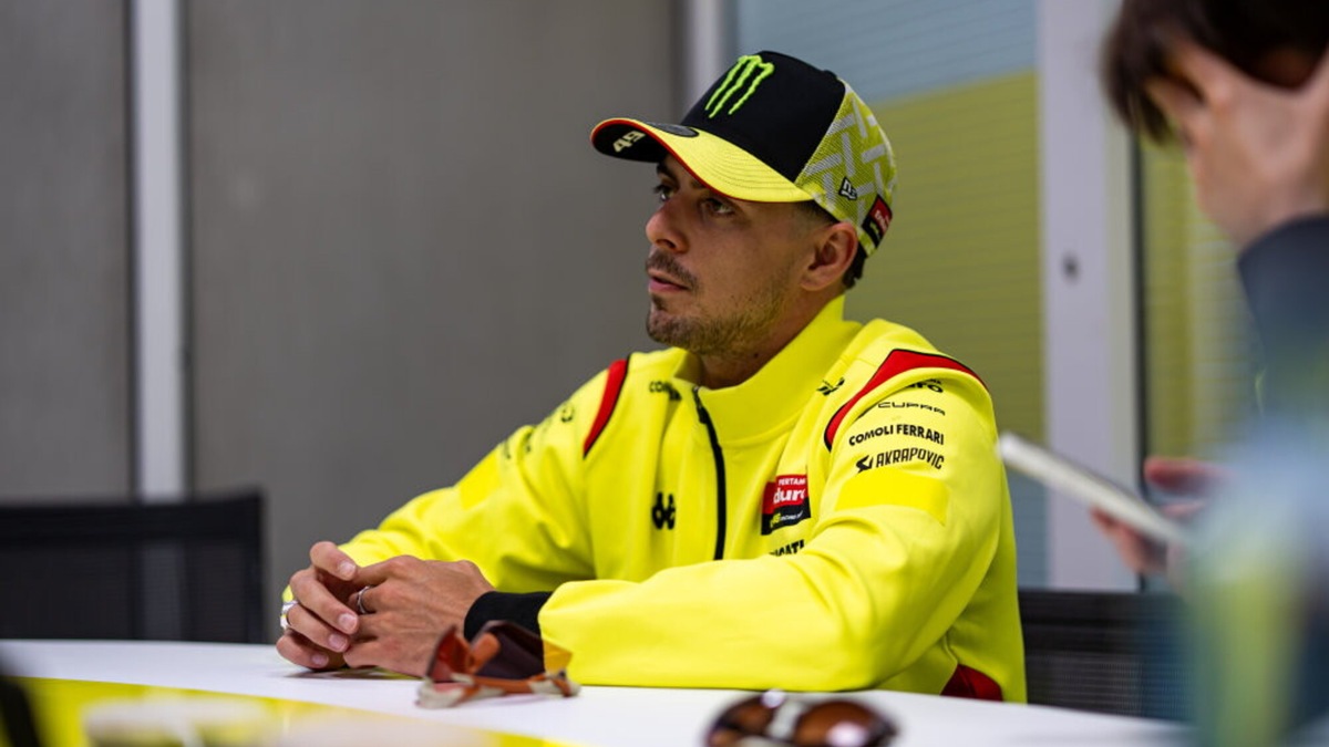 MotoGP Barcellona, Di Giannantonio: "Lo sguardo ad Acosta? Quello che ho fatto con lui l'avrei fatto con tutti"