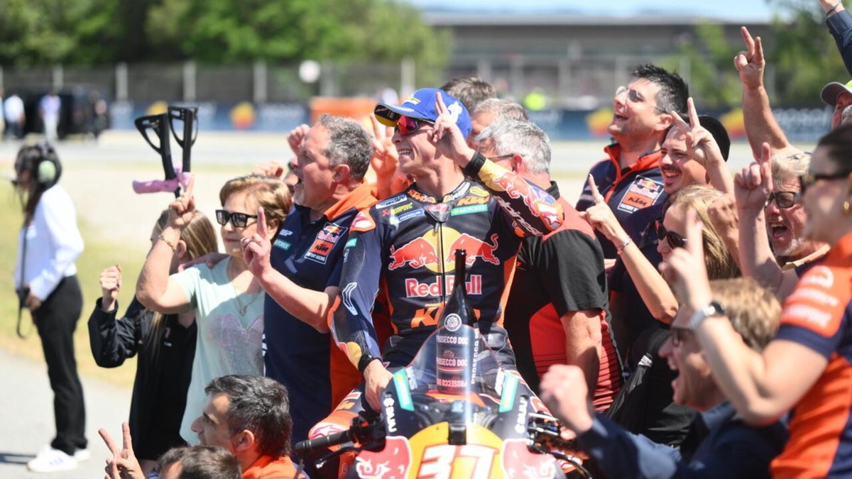 GP Barcellona, Acosta: "Contento del finale, ma ci manca ancora grip nei primi giri"