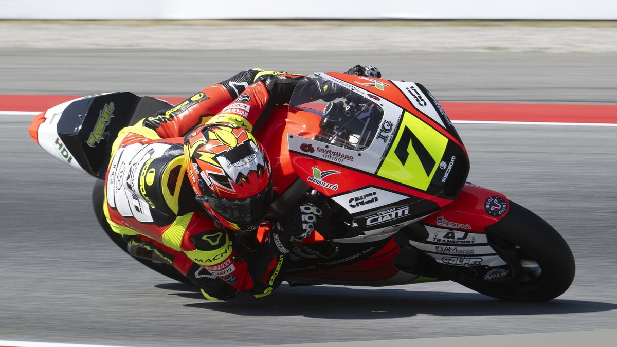 FIM MotoJunior, Barcellona: successo di Dennis Foggia nell’Europeo Moto2