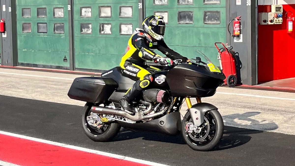 Oltre 40 giri e crescita costante: ecco come è andato il debutto di Iannone con la Harley – Davidson 
 