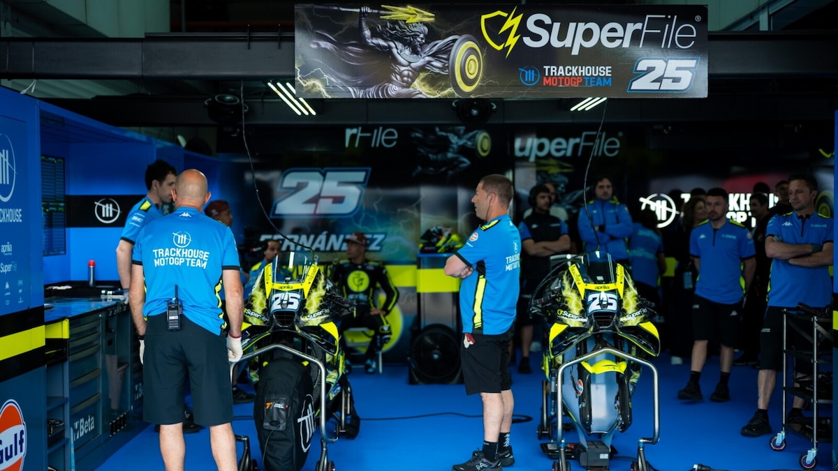 Bastianini e due piloti spagnoli: Trackhouse pronto a decidere per il suo 2027 in MotoGP