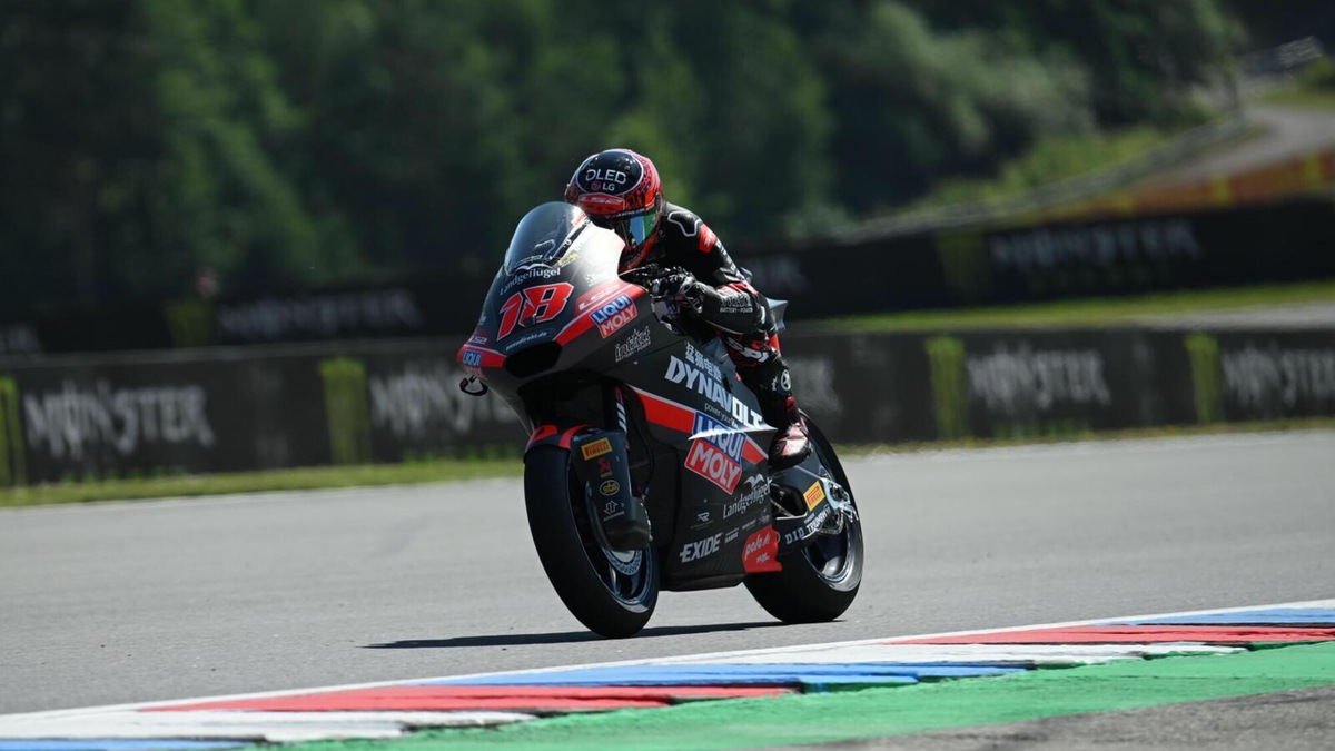 Moto2 Brno: Manuel Gonzalez apre le danze davanti a Filip Salac e Daniel Holgado