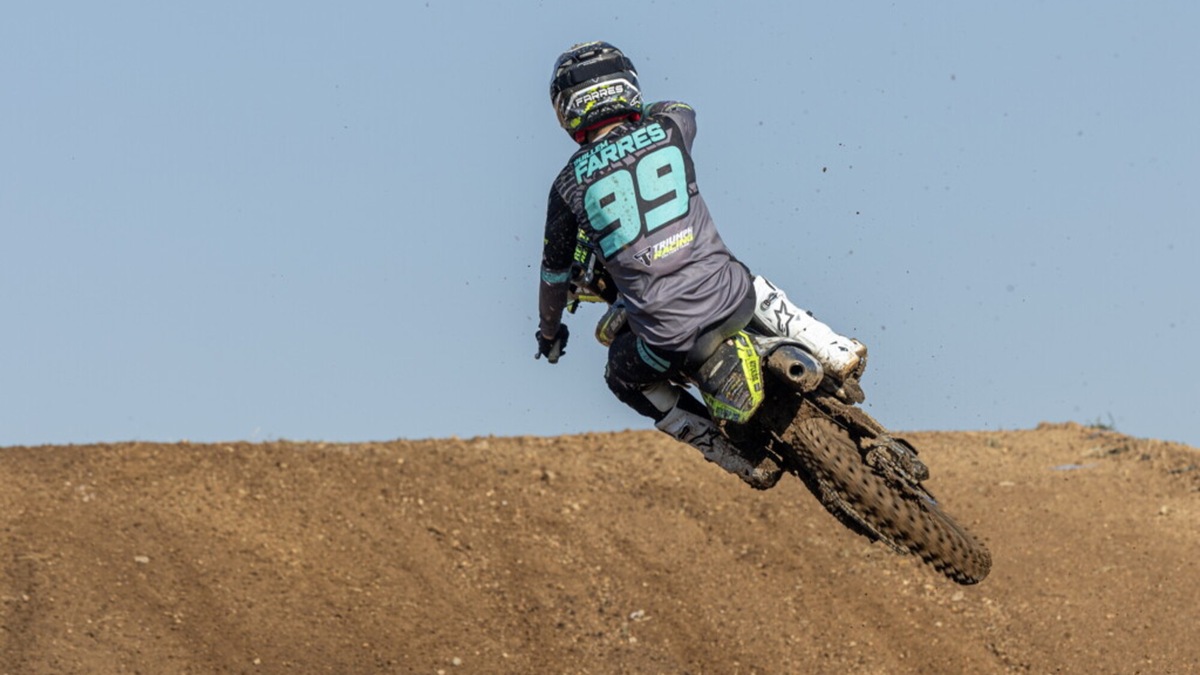 MX2: Farres vince gara uno del Sud Africa e accorcia ancora