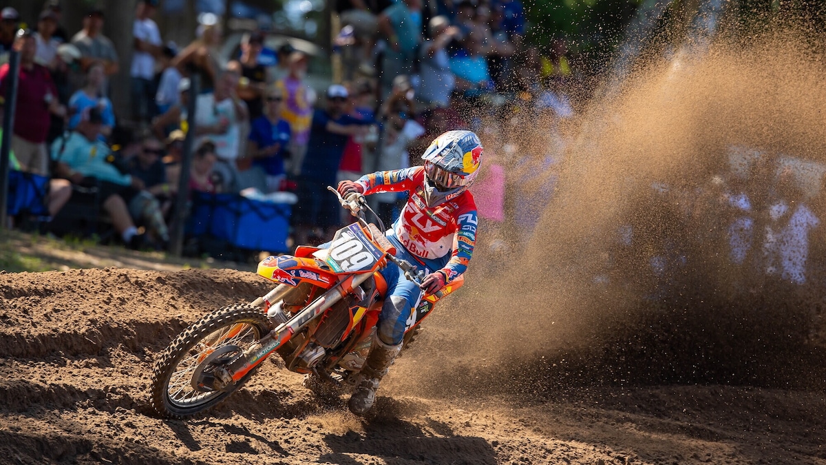 MX250: vittoria drammatica per Sacha Coenen