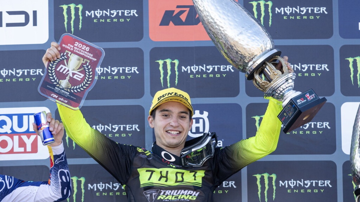 Motocross: Farres in rosso a Loket