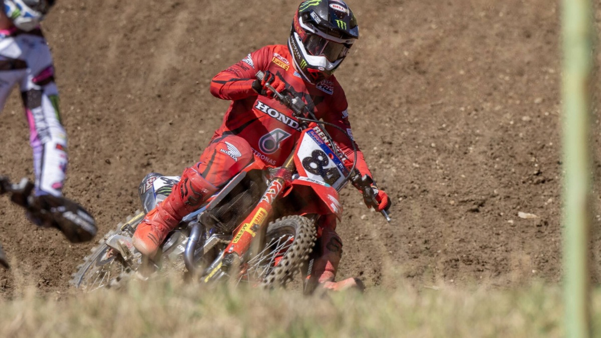 Motocross: il sorpasso di Herlings