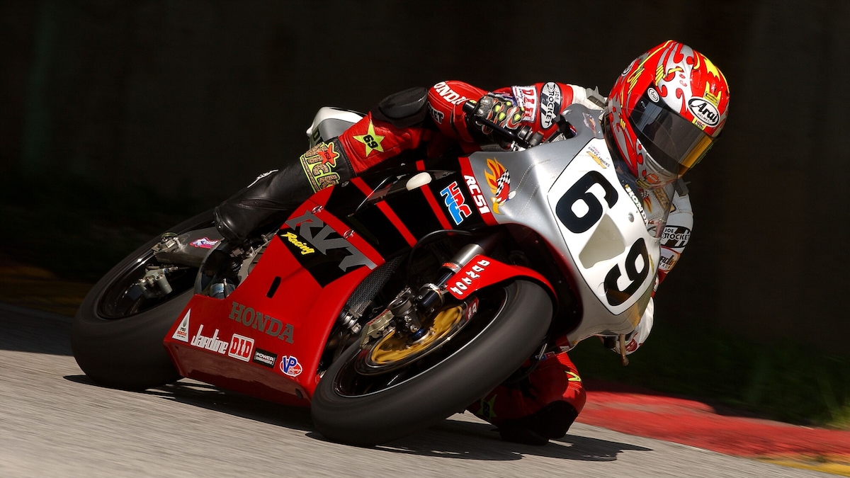 Nel ricordo di Nicky Hayden: immagini indimenticabili di Kentucky Kid