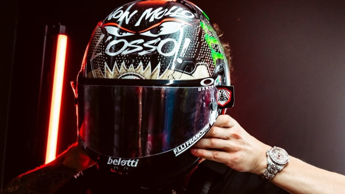 Bezzecchi "Non molla l'osso", il casco speciale di Misano per superare le difficoltà 