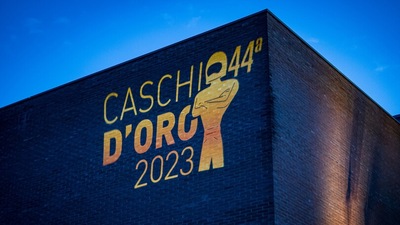 La passione per le corse protagonista dei Caschi d'Oro a Modena