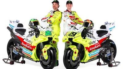 MotoGP, VR46: la livrea di Di Giannantonio e Morbidelli omaggia Rossi