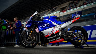 MotoGP Francia: livrea speciale del team Pramac per i 70 anni di Alpine
