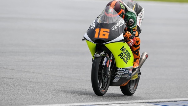 Moto3, prove libere Motegi: in testa c'è Andrea Migno