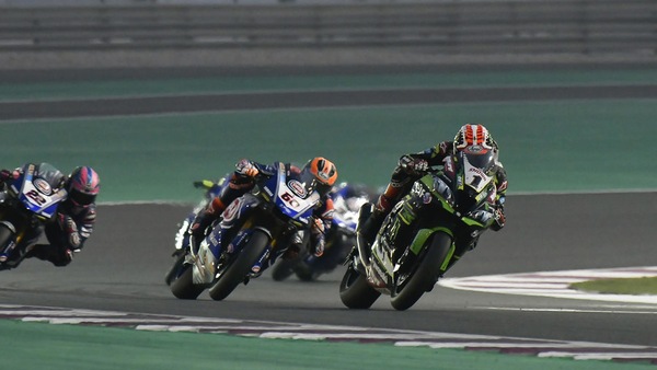 SBK Qatar: Rea vittoria in gara1 e titolo a Kawasaki