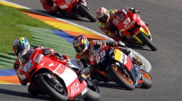 Amarcord: Valencia 2006, le lacrime di Hayden e la grinta di Bayliss