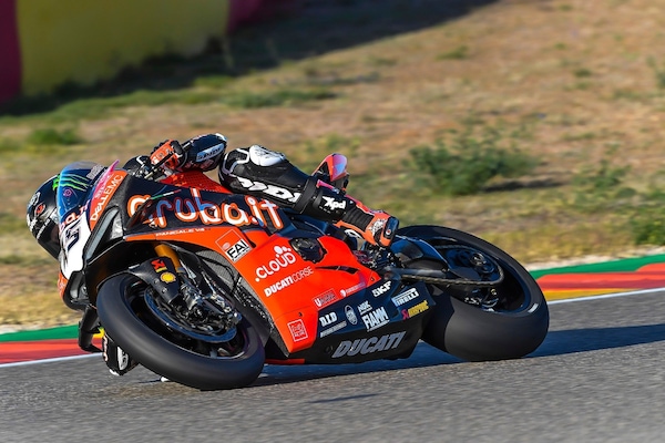 SBK, test Aragon: Rea leader, ma Redding c’è
