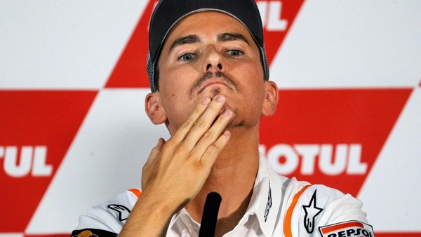 Jorge Lorenzo lascia la MotoGp: le foto dell'addio