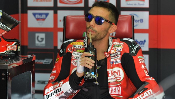 Superbike Test Jerez: Camier fratturato, arriva Pirro