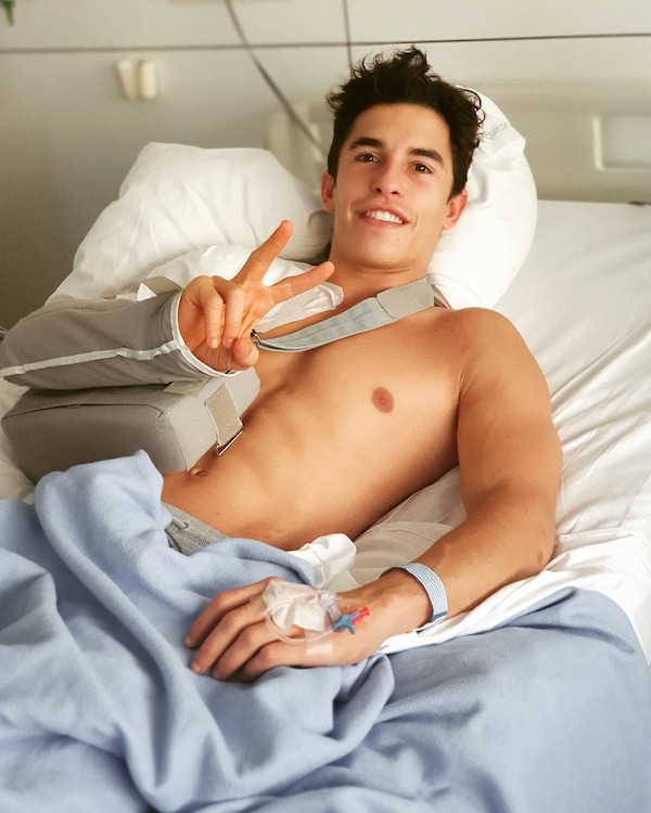 Operazione alla spalla riuscita con successo per Marquez