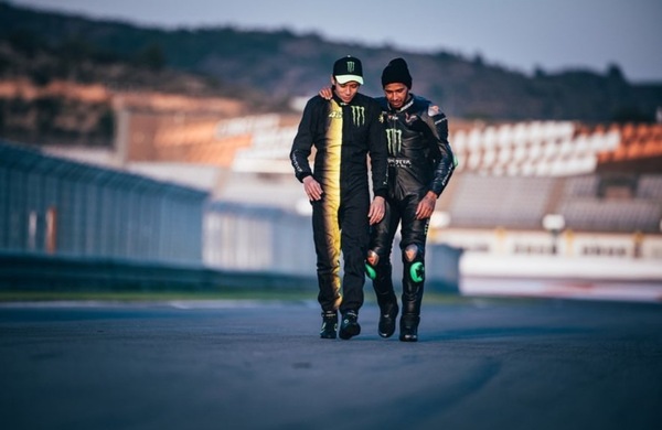 Hamilton sull'esperienza con l'M1 di Rossi: "Si è avverato un sogno”