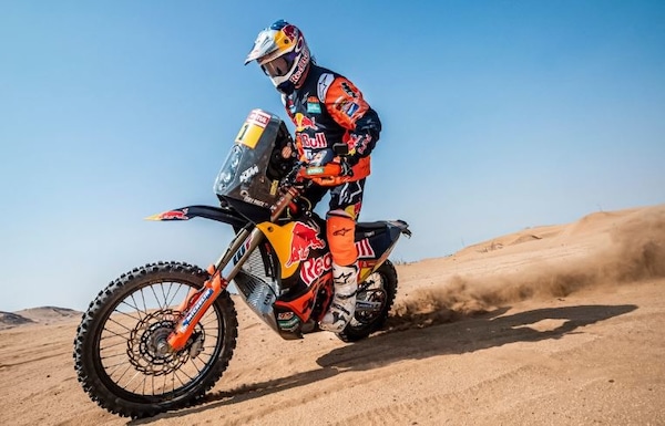 Dakar, tappa 1: Price parte con il piede giusto