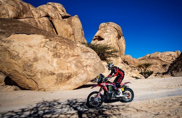 Dakar, tappa 3: Brabec più forte dei guai, vince e passa in vetta