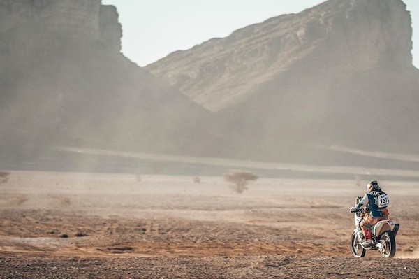 Africa Eco Race: l'Erg Chegaga protagonista nella 3a tappa