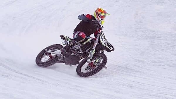 Arriva l'Ice Trophy, la competizione più pazza dell'anno