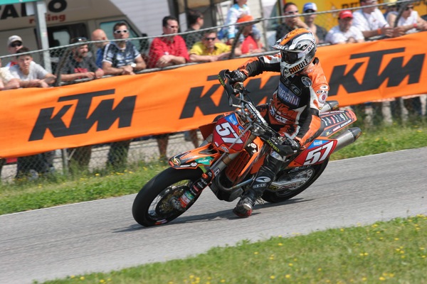 Manubri Larghi: La Supermoto volta pagina