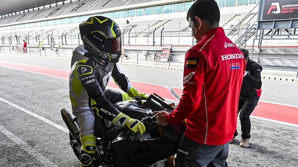 SBK test Portimao, Bautista: “Siamo in ritardo”