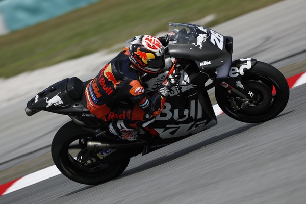 Test Sepang, Day2: Duo KTM in vetta, terzo Alex Marquez
