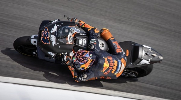 Test Sepang: fratelli Espargarò in vetta, Pol su KTM il più veloce