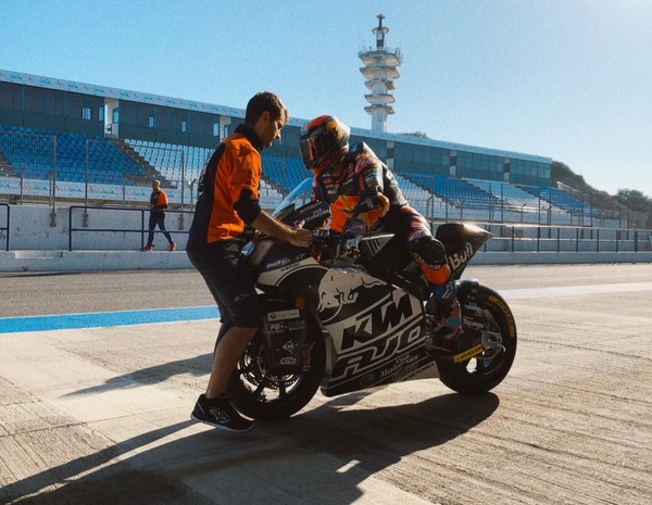 Leadership spagnola a Jerez: Garcia e Martin dominano i test di Moto3 e Moto2