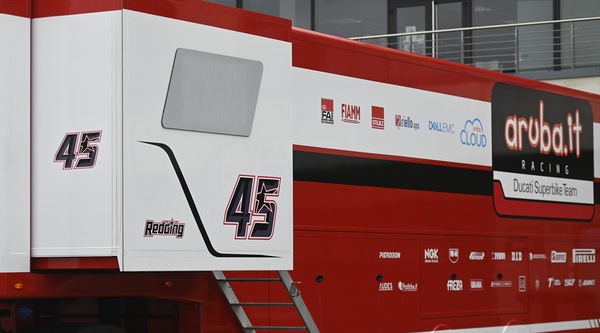 SBK 2020: la presentazione Aruba Racing Ducati LIVE