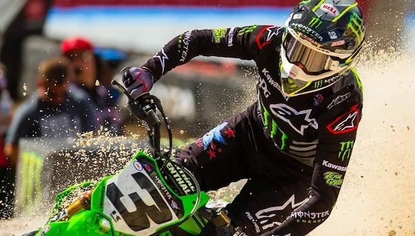 AMA Supercross: Tomac al top nella settima tappa