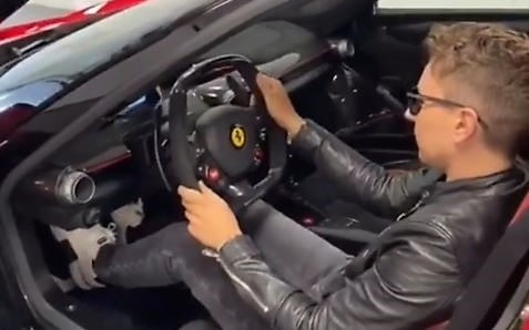 Jorge Lorenzo e il rombo della LaFerrari