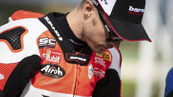 SBK, Camier si ferma: “Sono deluso, mi scuso con la squadra”