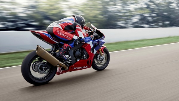 La CBR1000RR-R Fireblade SP in azione in Qatar