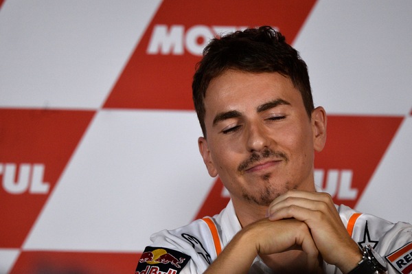 Lorenzo dai social: “Tornare a correre? Adesso mi godo la vita”