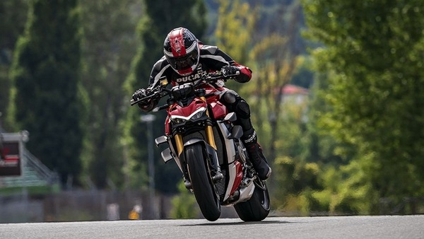 BSB, ipotesi naked: si lavora alla nuova categoria