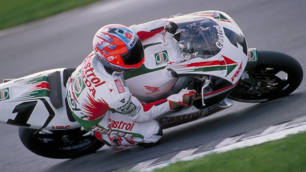 Duelli Sprint: la prima vittoria in SBK di Fogarty in Honda