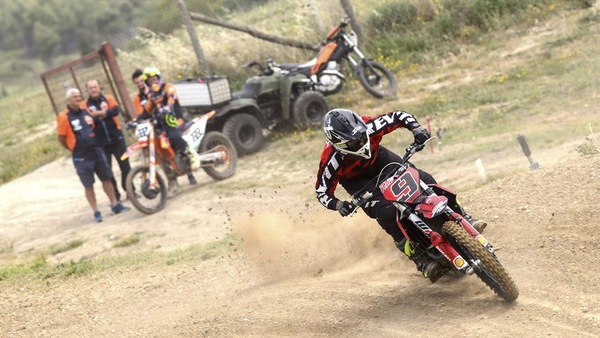 Petrucci: “Un grande onore girare con il boss Cairoli”